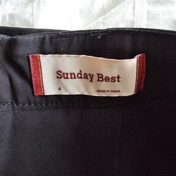 Aritzia Sunday Best Westley Short - 2018 - Black - Sz 6 - Picture 4 of 11
